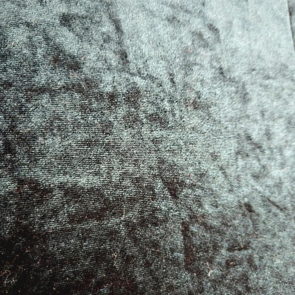 Hunter Green Velvet Long Sleeve Dress - Picture 7 of 8